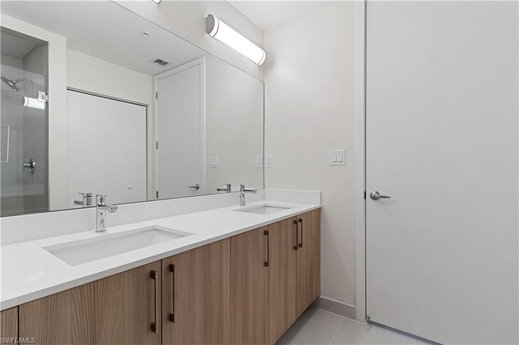 26600 Rosewood Pointe Dr, Unit B-101, Bonita Springs, FL 34135 Photo