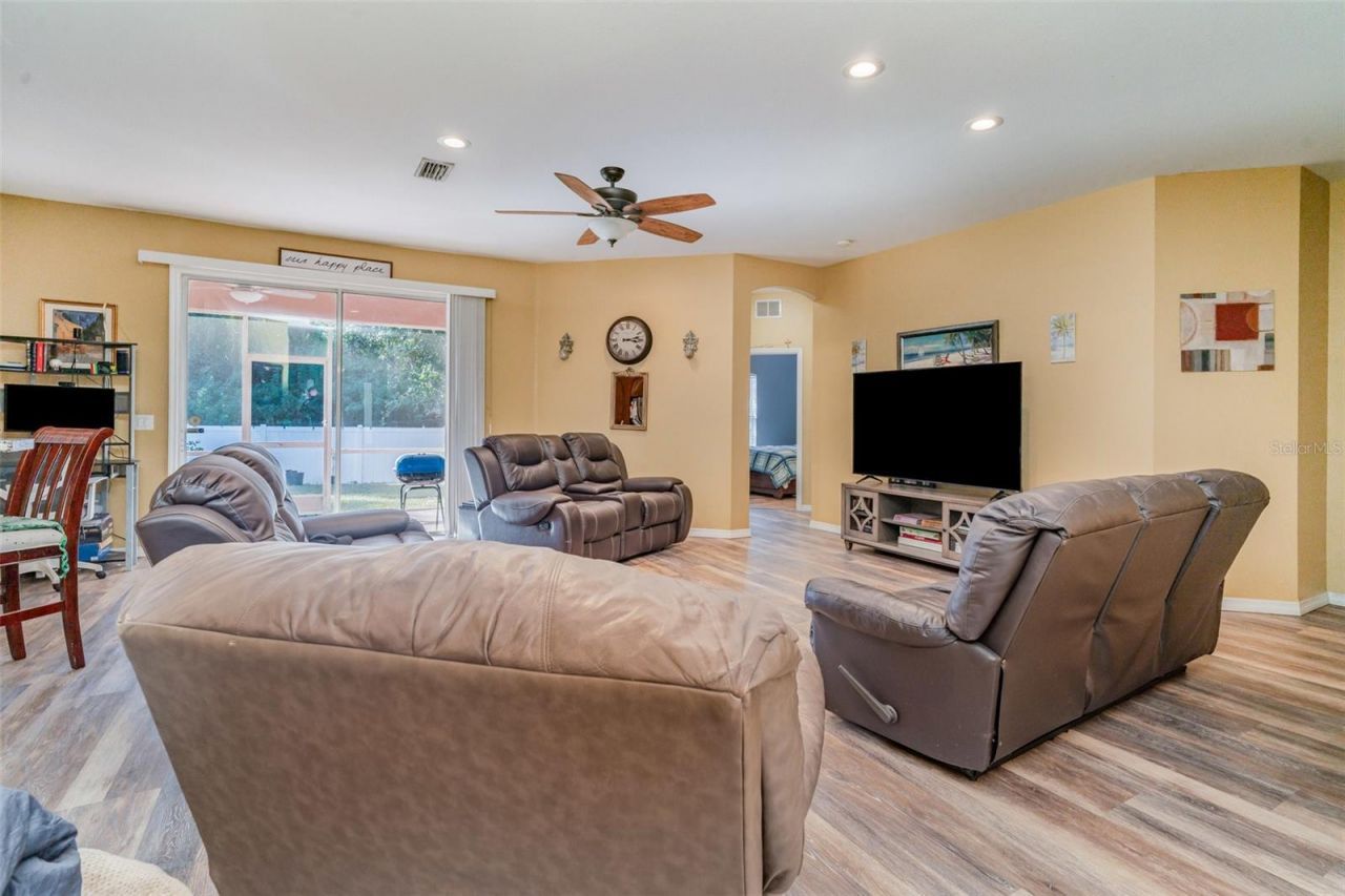 249 Ferdon Circle, Port Charlotte, FL 33954 Photo