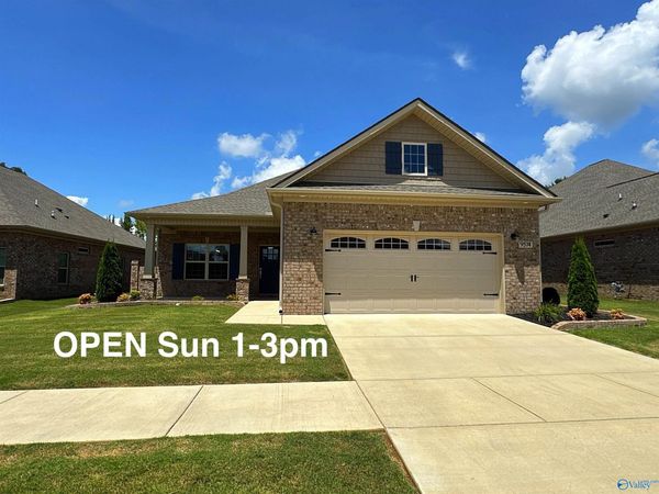 9574 Abington Cove Boulevard, Madison, AL 35757