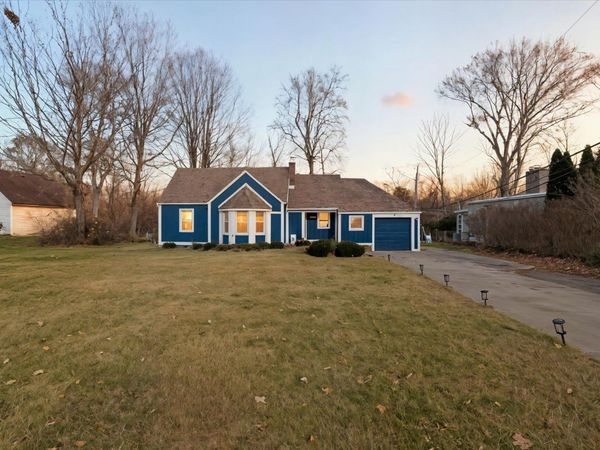 28140 Terrence Street, Livonia, MI 48154