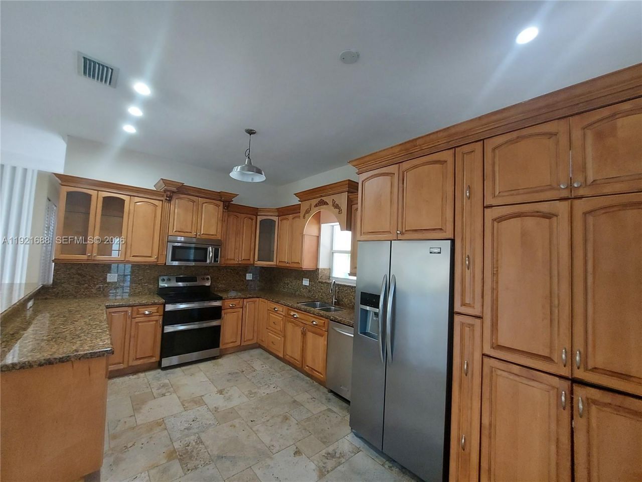 8105 SW 17th Ter, Miami, FL 33155 Photo