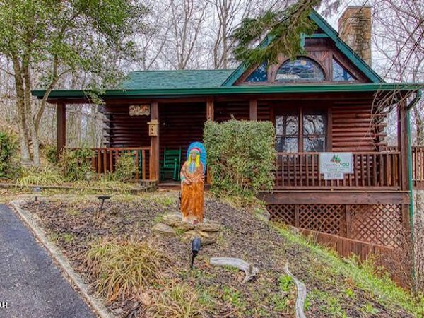 282 Cherokee Path Way, Sevierville, TN 37876