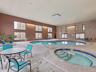 7510 Cahill Road, Unit 317B, Edina, MN 55439