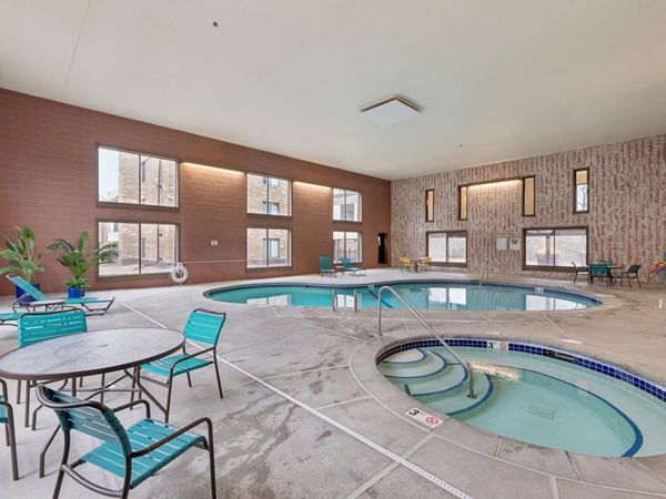 7510 Cahill Road, Unit 317B, Edina, MN 55439