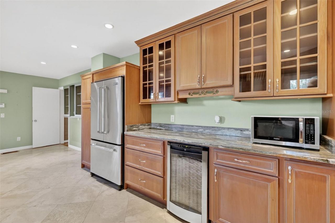 9345 Silver Lake Drive, Leesburg, FL 34788 Photo