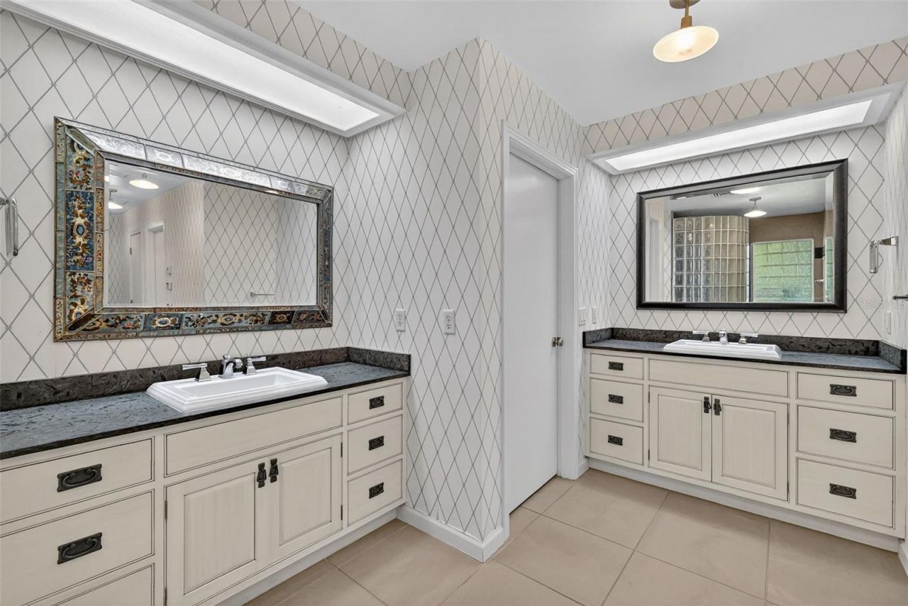 9345 Silver Lake Drive, Leesburg, FL 34788 Photo