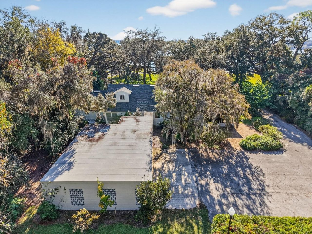 9345 Silver Lake Drive, Leesburg, FL 34788 Photo