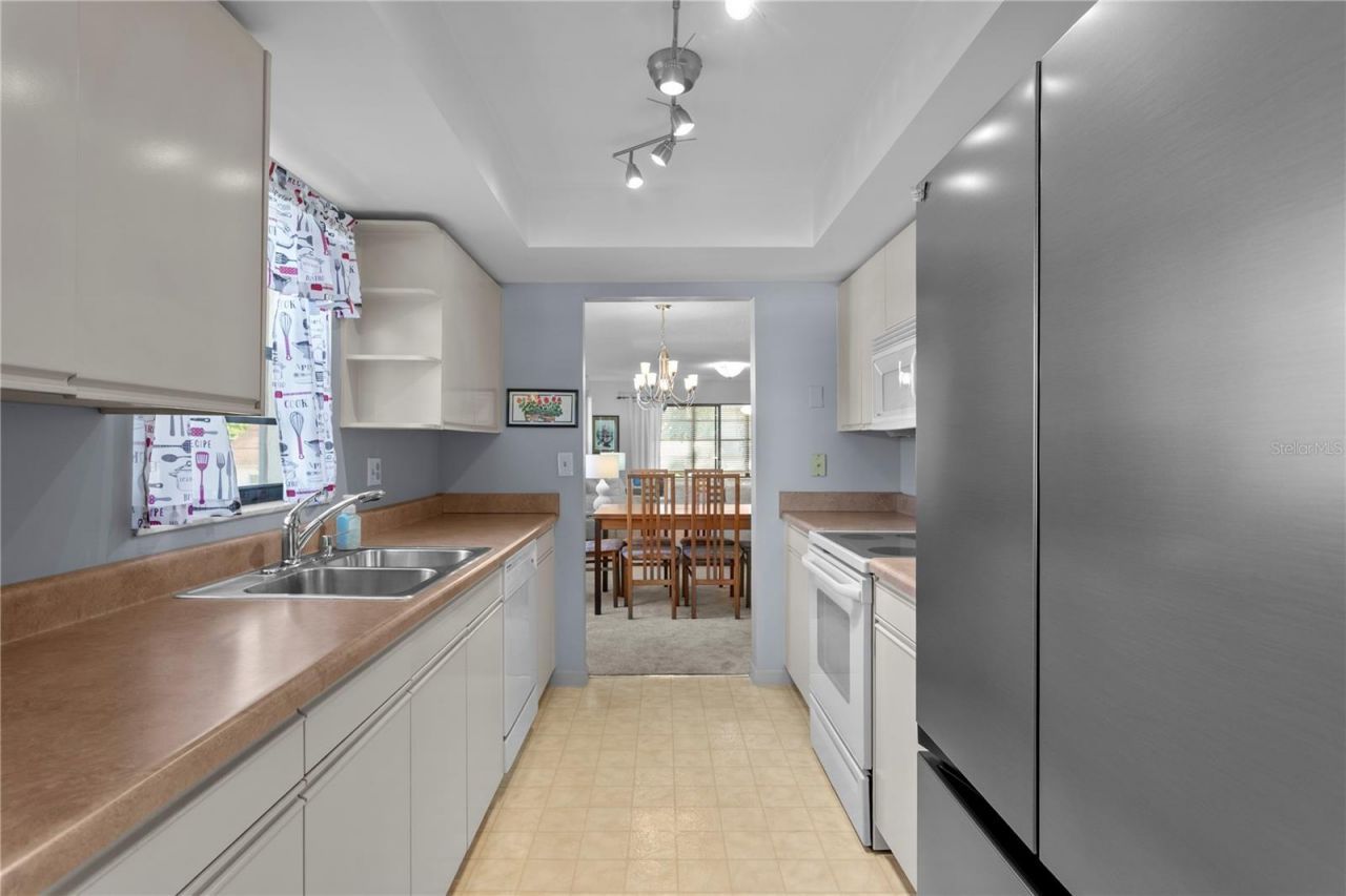 1601 43rd Street N, Unit 220, Saint Petersburg, FL 33713 Photo