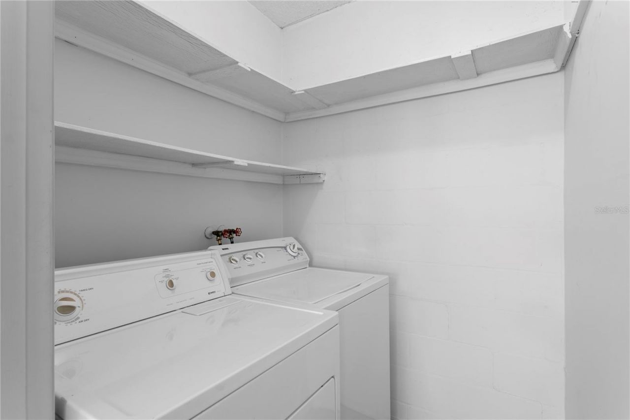 1601 43rd Street N, Unit 220, Saint Petersburg, FL 33713 Photo