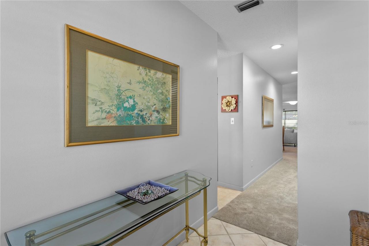 1601 43rd Street N, Unit 220, Saint Petersburg, FL 33713 Photo