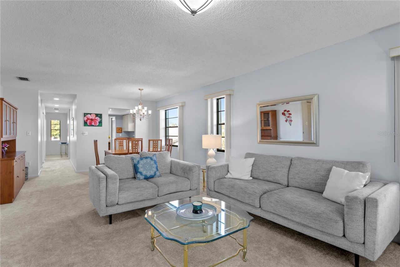 1601 43rd Street N, Unit 220, Saint Petersburg, FL 33713 Photo