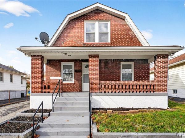 9969 Lark Avenue, St Louis, MO 63125