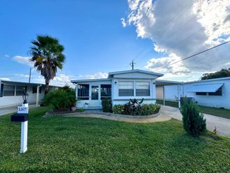 1267 Plantation Pl Daytona Beach, FL 32119