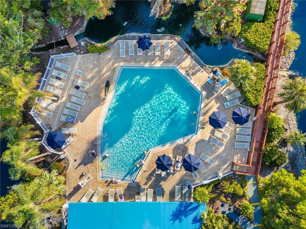 600 Neapolitan Way, Unit 257, Naples, FL 34103 Photo