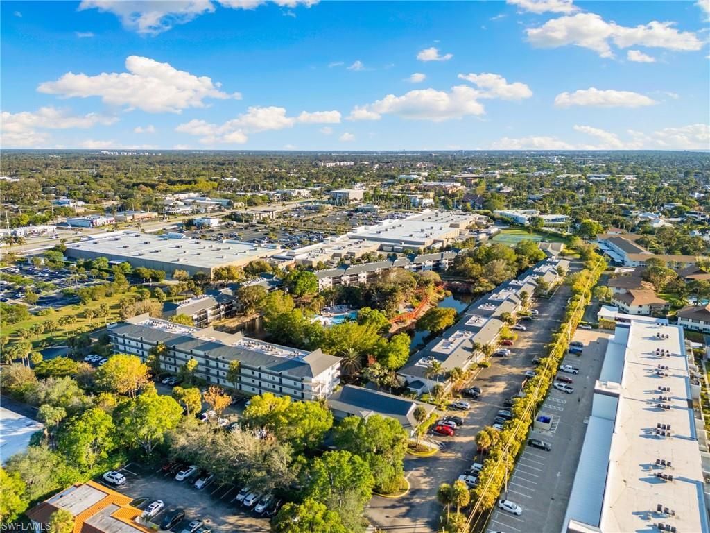 600 Neapolitan Way, Unit 257, Naples, FL 34103 Photo