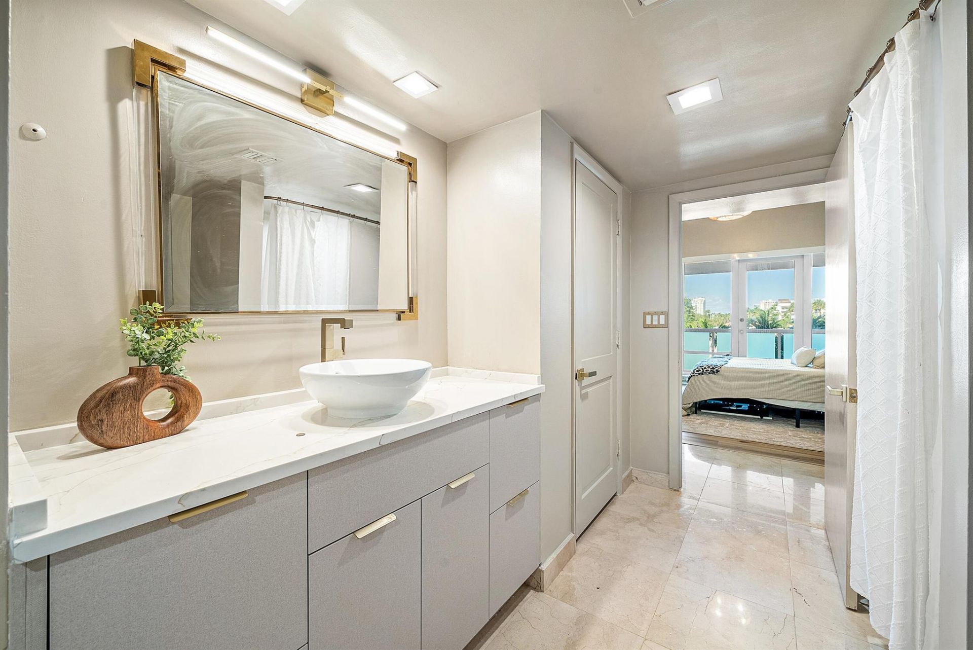 2100 S Ocean Lane, Unit 101-102, Fort Lauderdale, FL 33316 Photo