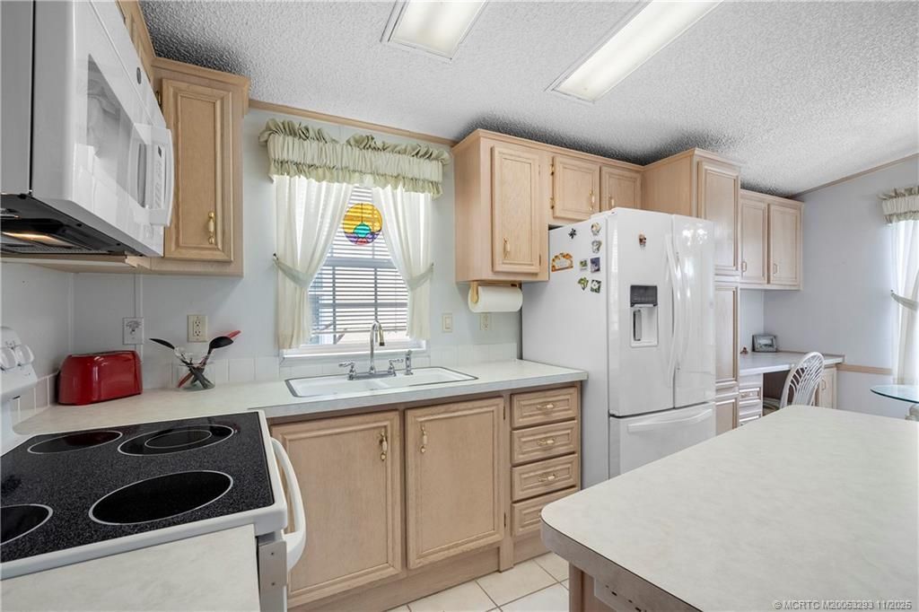 10725 S Ocean Drive, Unit 141, Jensen Beach, FL 34957 Photo