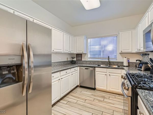 5250 S Rainbow Boulevard, Unit 1027, Las Vegas, NV 89118