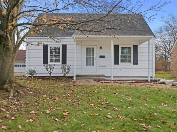 31 Rockdale Avenue, Boardman, OH 44512