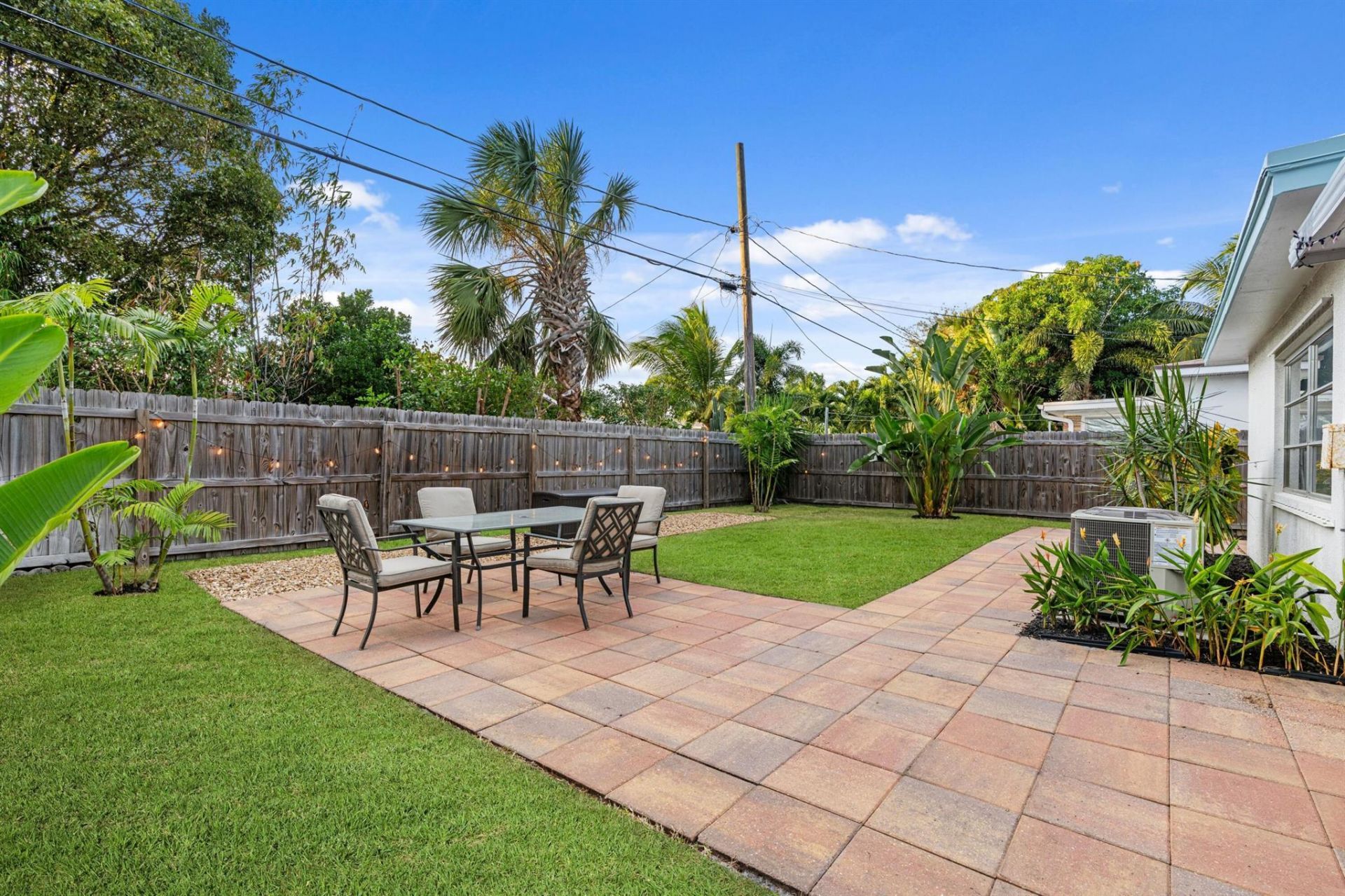 1817 N L St Street, Lake Worth Beach, FL 33460 Photo