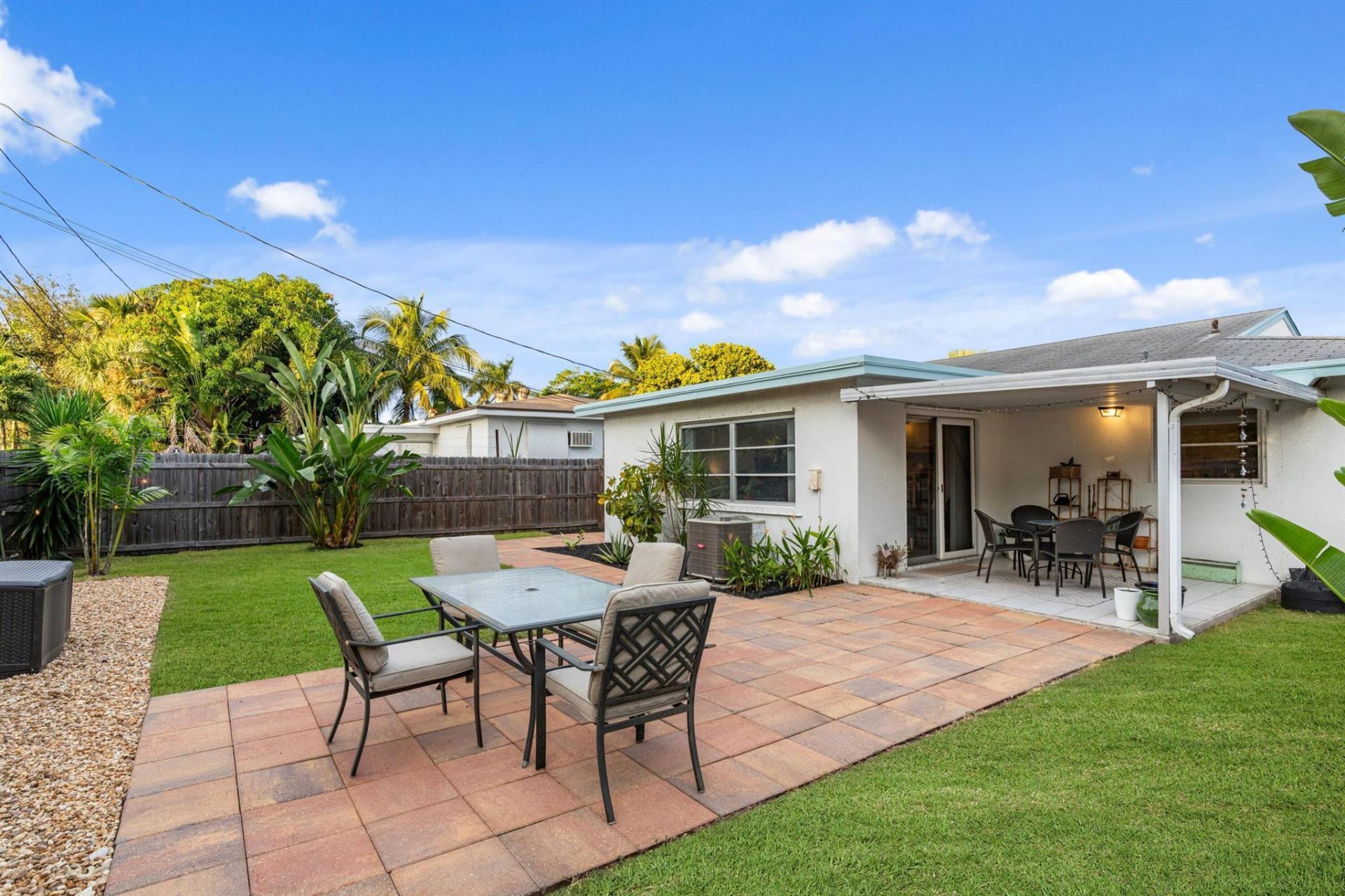 1817 N L St Street, Lake Worth Beach, FL 33460 Photo