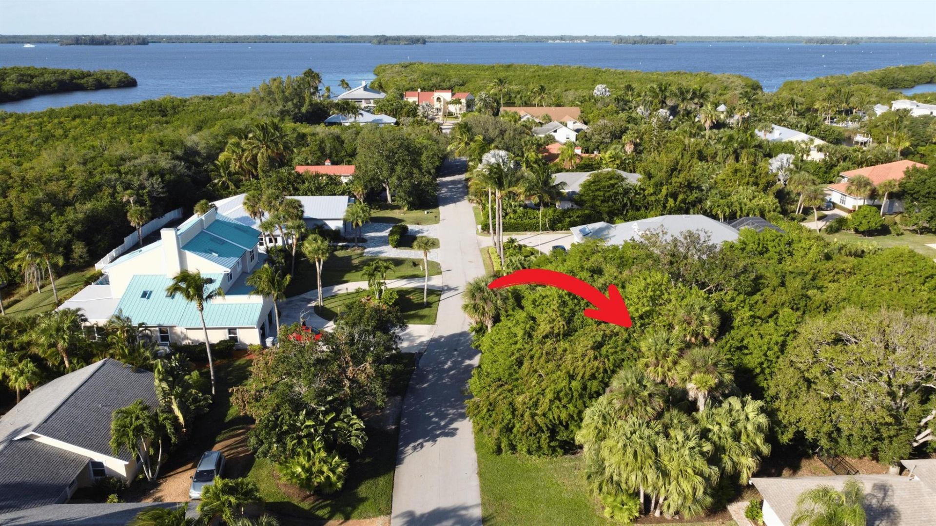 2160 Seminole Shores Lane, Vero Beach, FL 32963 Photo