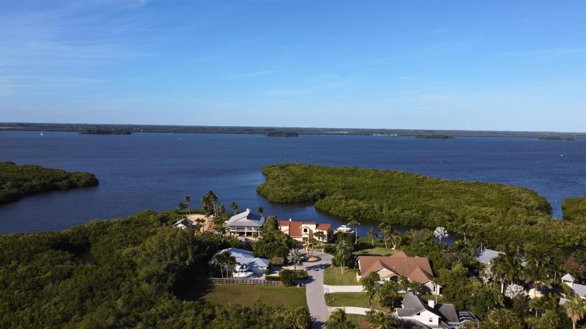 2160 Seminole Shores Lane, Vero Beach, FL 32963 Photo