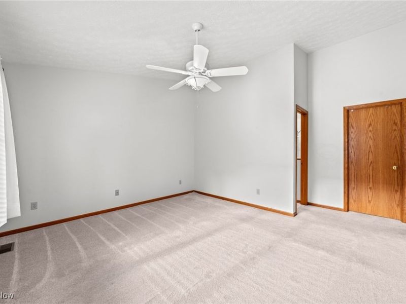 2186 Prestwick Drive, Uniontown, OH 44685 Photo 29