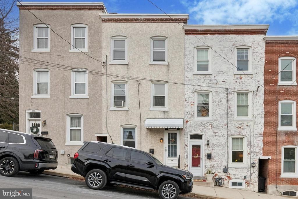 218 Bullock Street, Conshohocken, PA 19428 Main Photo