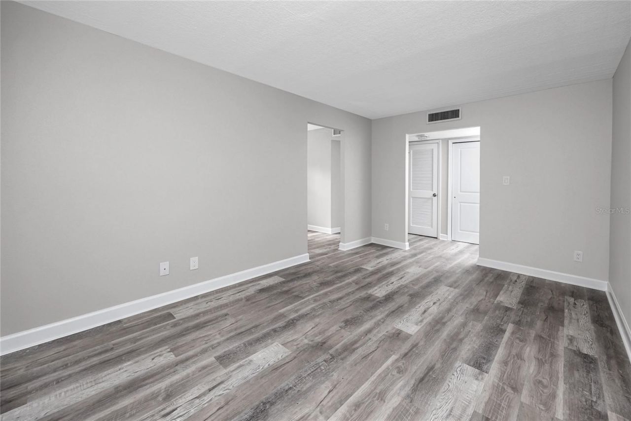 8345 13th Street N, Unit B, Saint Petersburg, FL 33702 Photo