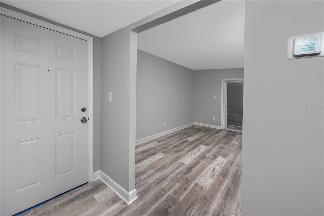 8345 13th Street N, Unit B, Saint Petersburg, FL 33702 Photo