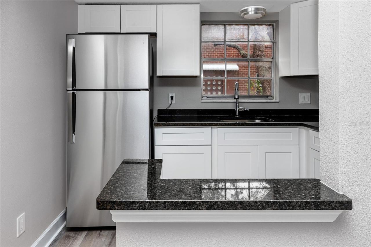 8345 13th Street N, Unit B, Saint Petersburg, FL 33702 Photo