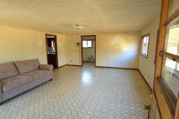 150 Landmark Rd. photo 4