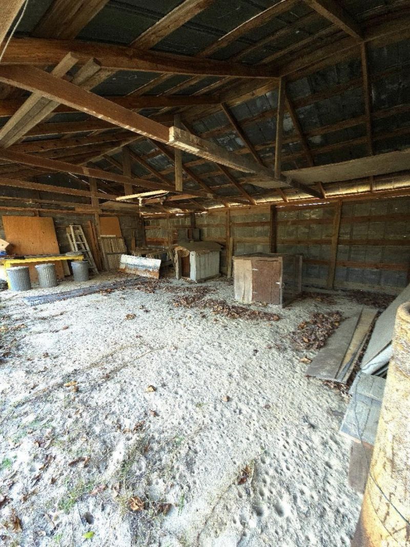 150 Landmark Rd. Photo 25