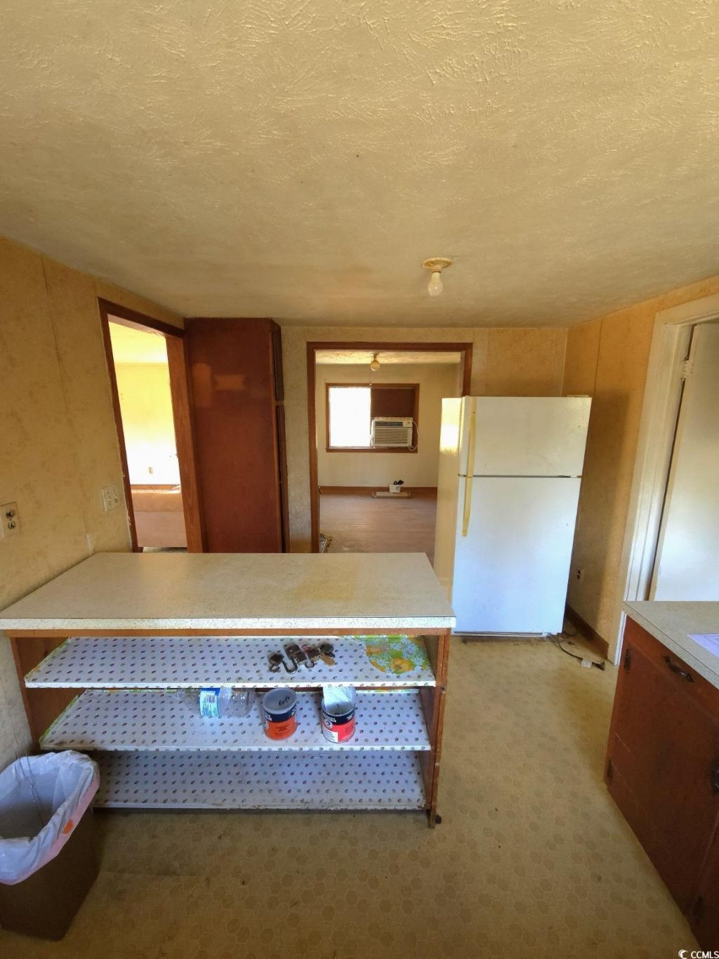 150 Landmark Rd. Photo 9