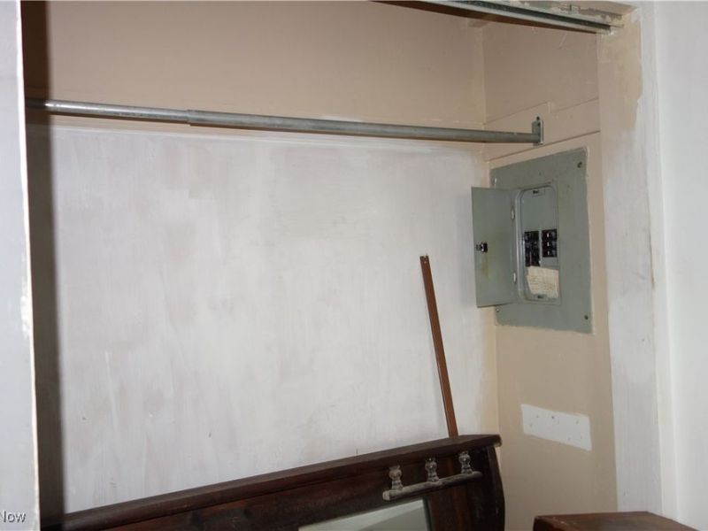 6090 Manchester Road, Akron, OH 44319 Photo 10