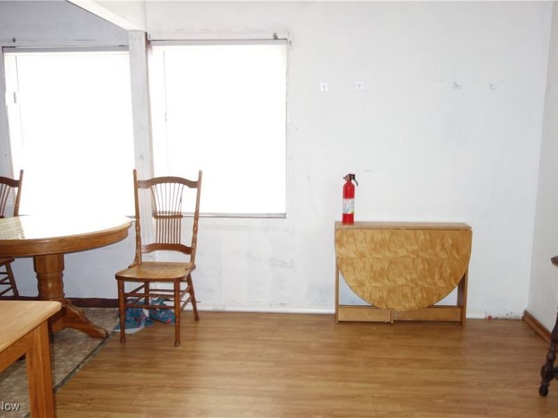 6090 Manchester Road, Akron, OH 44319 Photo 13