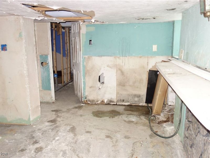 6090 Manchester Road, Akron, OH 44319 Photo 26