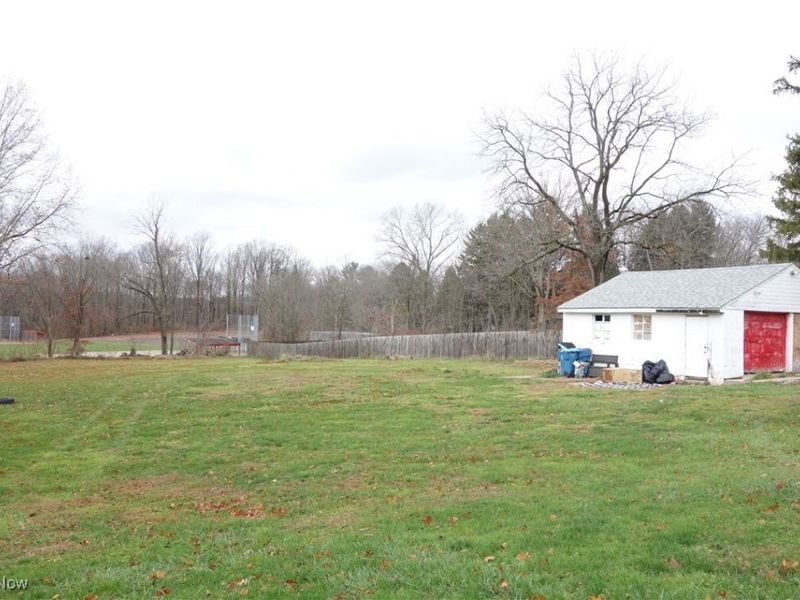 6090 Manchester Road, Akron, OH 44319 Photo 6