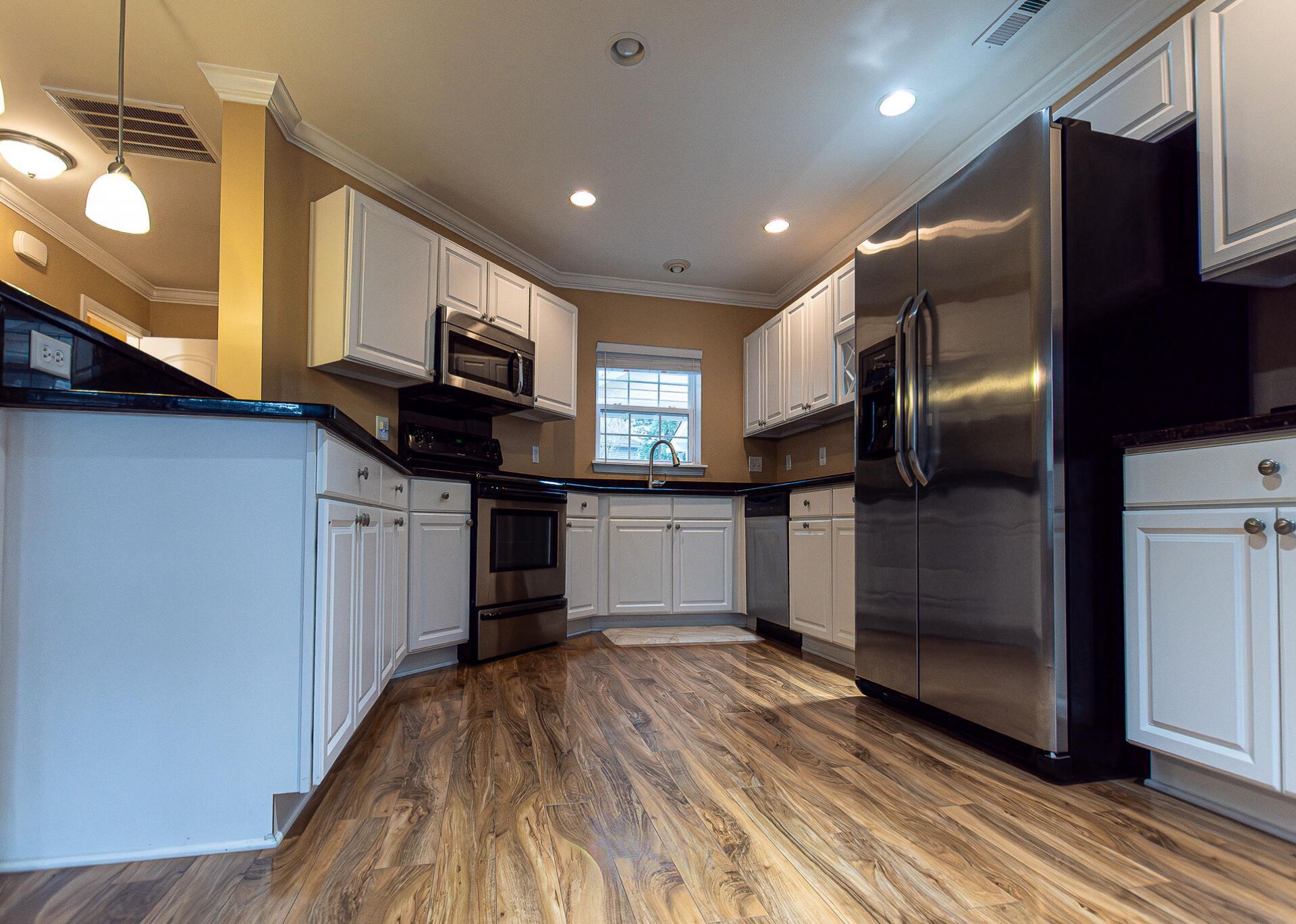 5150 Trump Street Photo 16