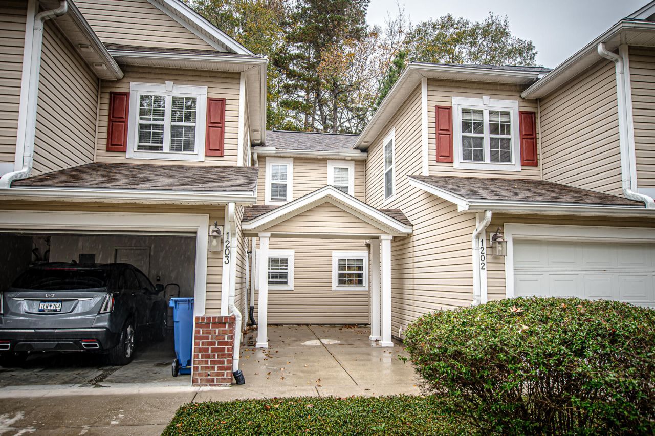 5150 Trump Street Photo 4