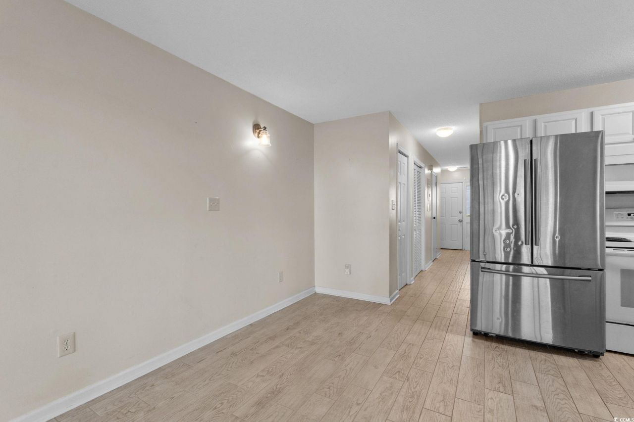 1850 Colony Dr. Photo 25