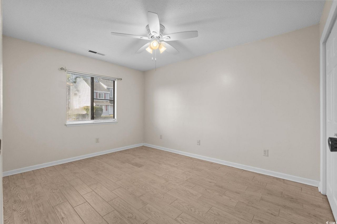 1850 Colony Dr. Photo 26