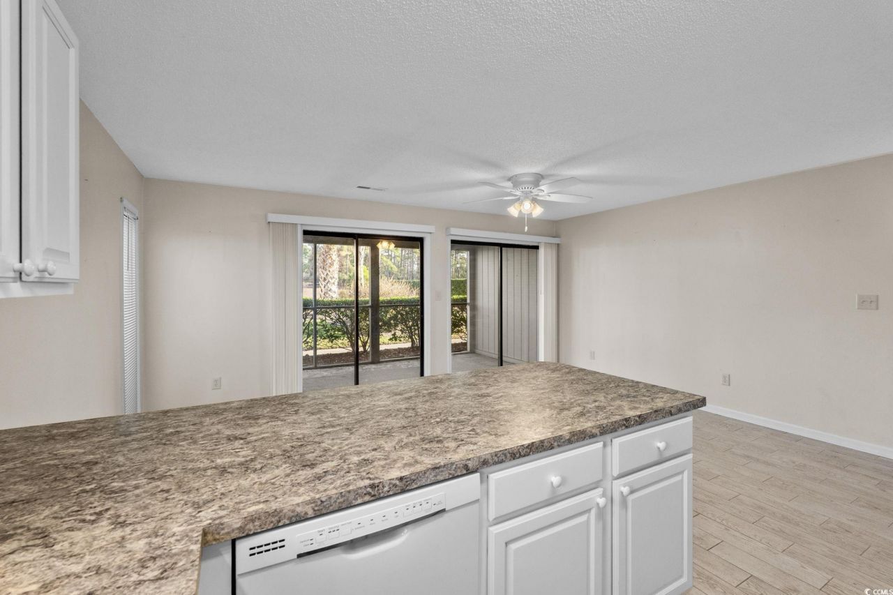 1850 Colony Dr. Photo 27