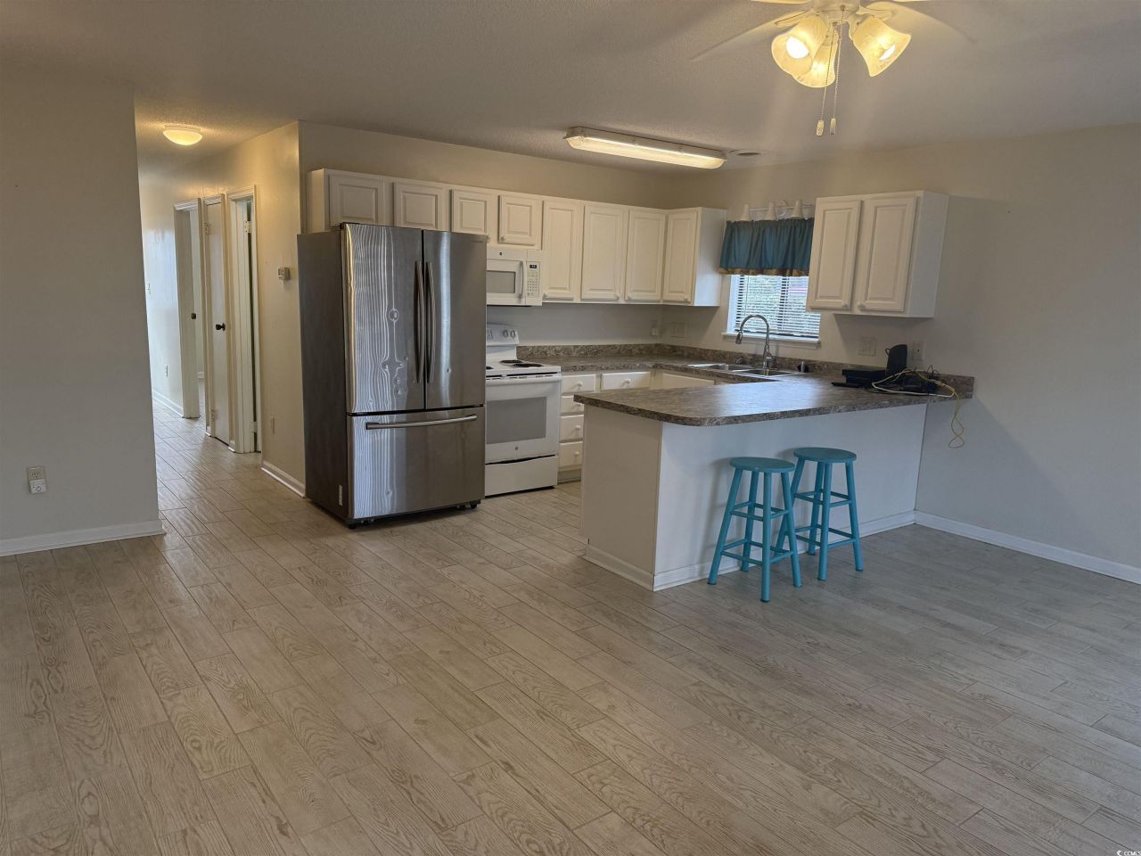 1850 Colony Dr. Photo 8