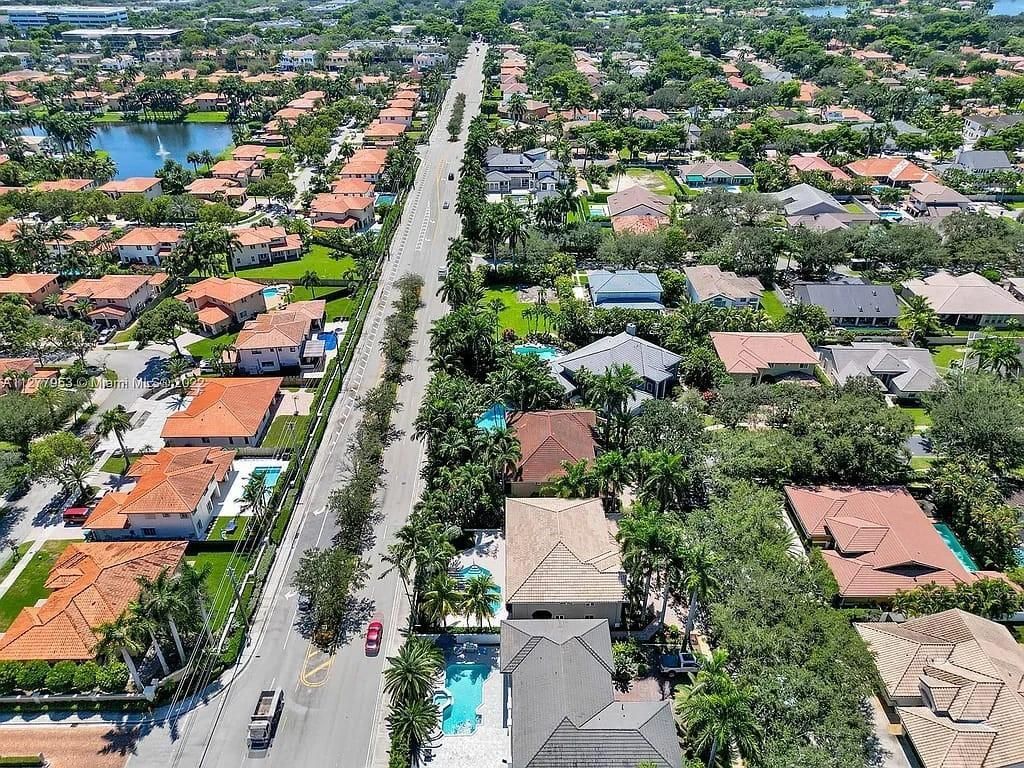 15945 NW 82nd Court, Miami Lakes, FL 33016 Photo