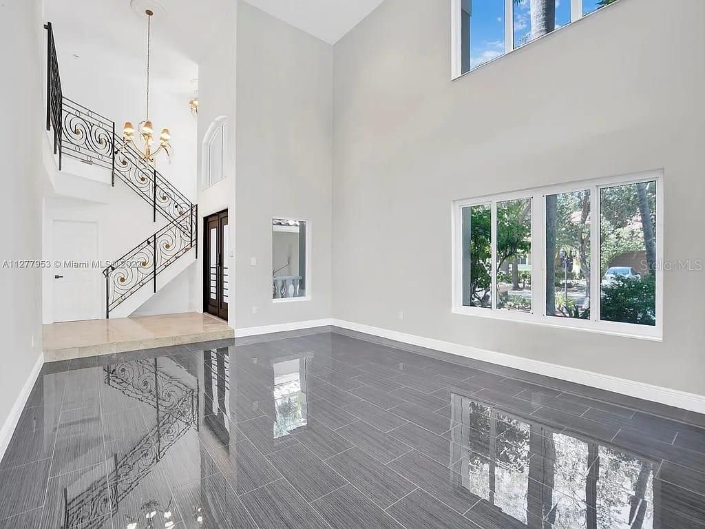 15945 NW 82nd Court, Miami Lakes, FL 33016 Photo