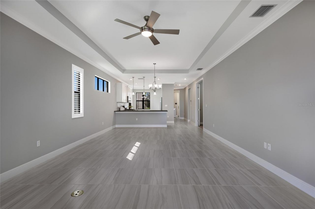 5197 Barnett Circle, Lakewood Ranch, FL 34211 Photo