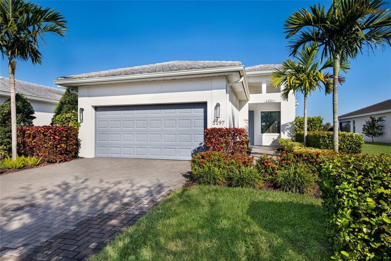 5197 Barnett Circle, Lakewood Ranch, FL 34211 Photo