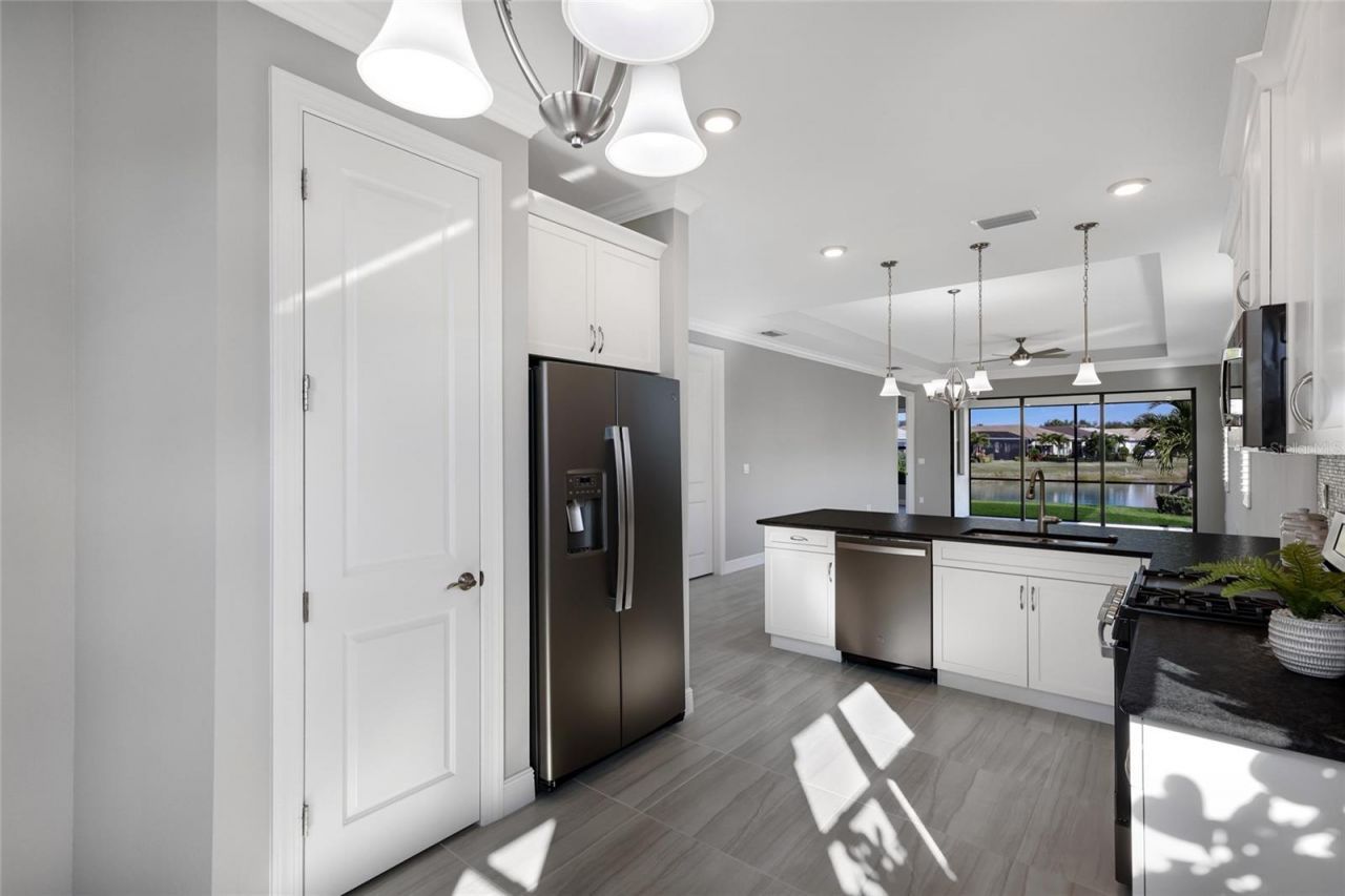 5197 Barnett Circle, Lakewood Ranch, FL 34211 Photo